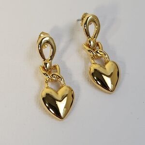 Very VTG Gold Clad Heart Drop Stud Earrings